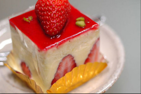 strawberry_cake.jpg