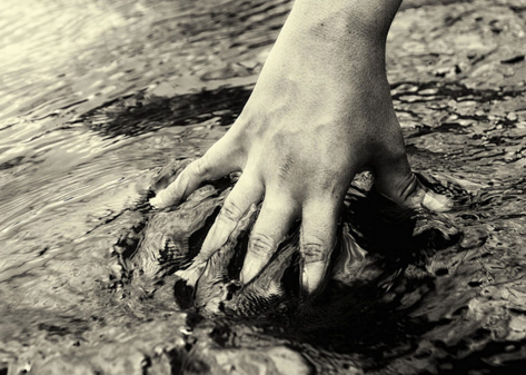 water_surface_hand.png